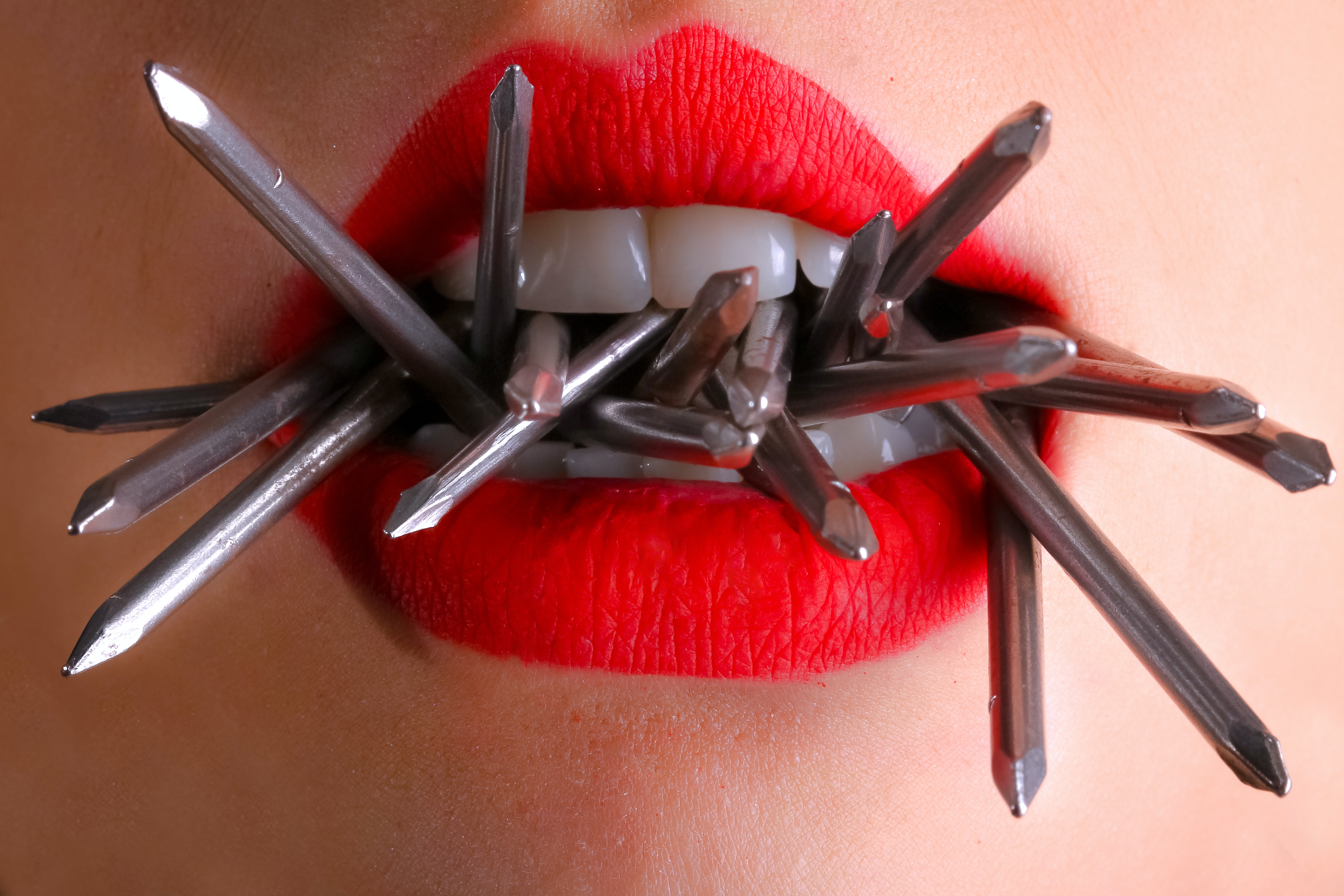 How to Know if You’re Grinding Your Teeth and How to Break the Habit
