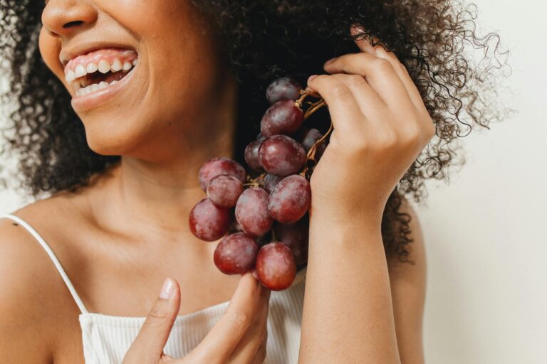 Simple Tips to Keep Teeth White and Bright